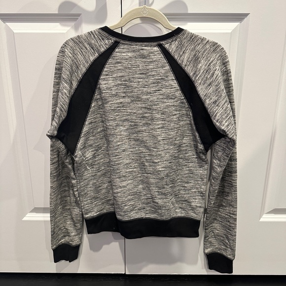 VS Pink Sweatshirt - Picture 3 of 4